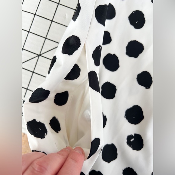 KATE SPADE - polka dot raincoat
*rare find* - Picture 5 of 14